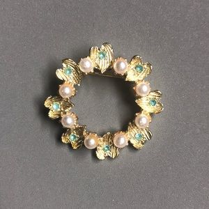 Heart and pearl pin/brooch